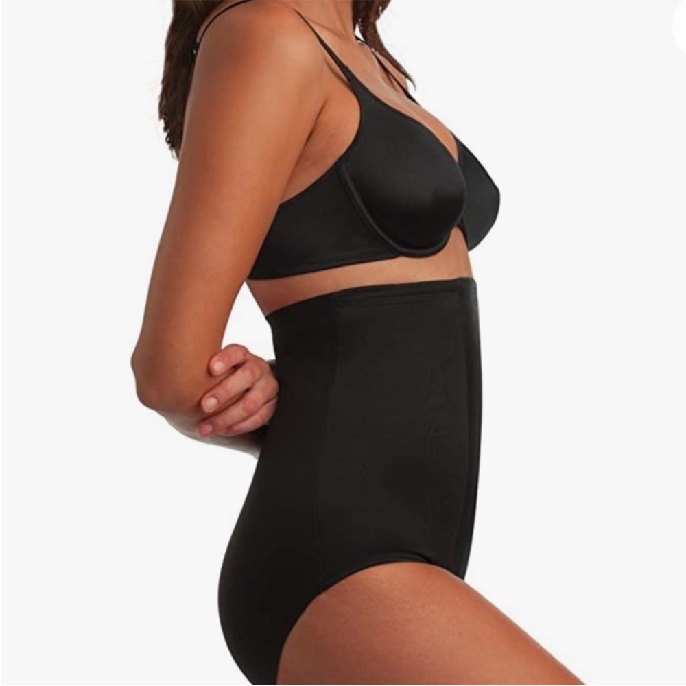 MIRACLESUIT High Waisted Tummy Control Black Underwear Shapewear